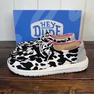 HEY DUDE WOMEN'S WENDY COWGIRL SPARKLE BLACK & WHITE SHOES